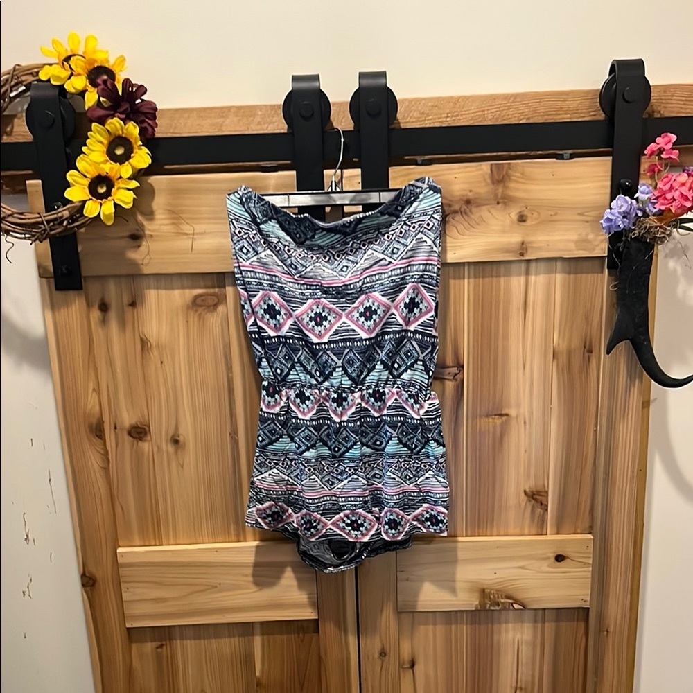 5th & Love Blue and Pink Bohemian Geometric Romper
